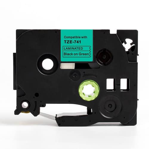 Läs mer om Tape 18mm TZe-741 Svart på Grön