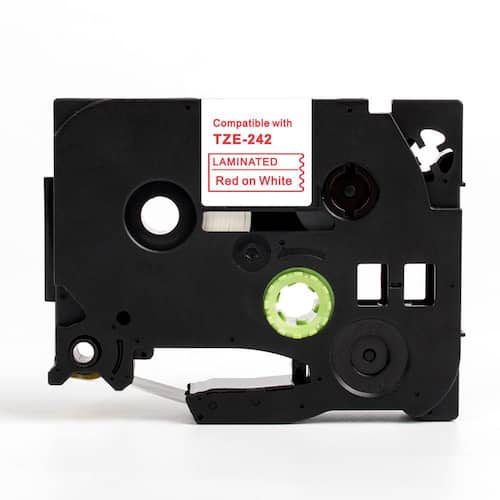 Läs mer om Tape 18mm TZe-242 Röd på Vit