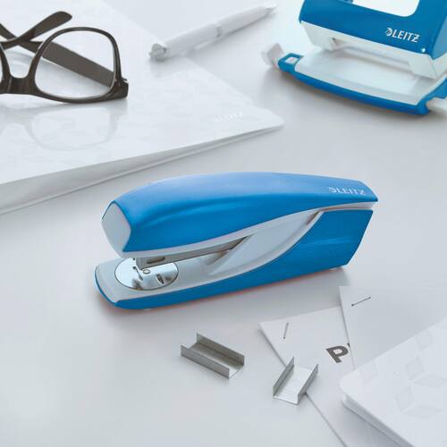 Leitz Hefter 5502 WOW blau metallic, 1 Stück Artikelbild Secondary6 L