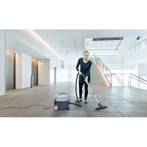 Nilfisk Dammsugare VP300 PINK Nordic produktfoto Secondary2 L