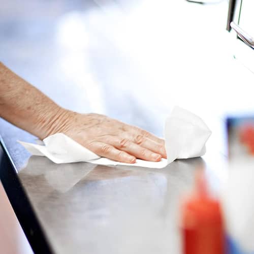 Tork Kitchen Roll - Küchenrolle, Küchenpapier, 2-lagig, weiß, 23 x 25cm, 2 Rollen, 1 Packung Artikelbild Secondary3 L
